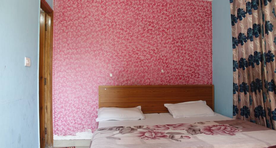 Hotel Golden Plaza, Chandigarh 5
